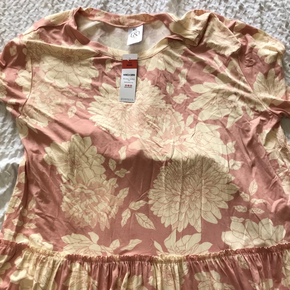 Agnes & Dora Relaxed Ruffle Tee